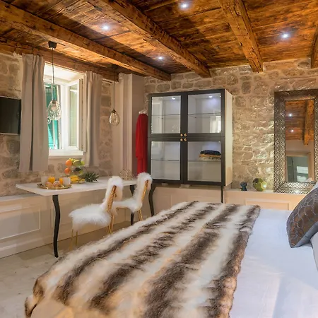 Boutique Balturio - Adults Only * Kastel Stari